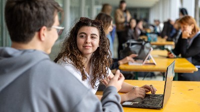 immagine-articolo-aperte-le-iscrizioni-ai-corsi-di-laurea-e-laurea-magistrale-in-comunicazione-sociale-media-digitali-e-cultura
